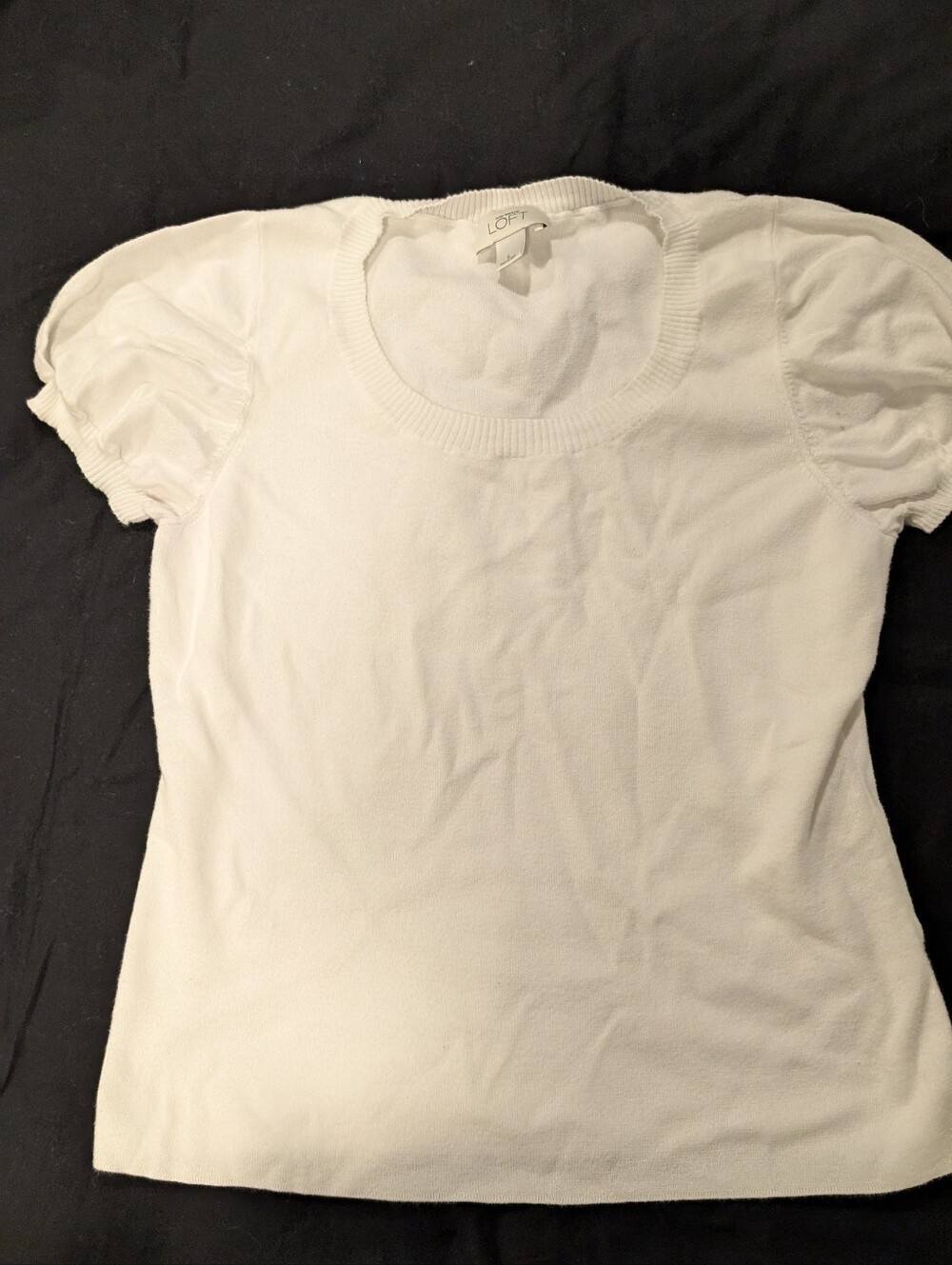 LOFT White Short-Sleeve Puff Sleeve Knit Top